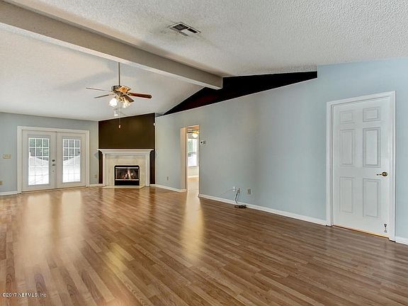 5th image of 1430 BLUE EAGLE Way E