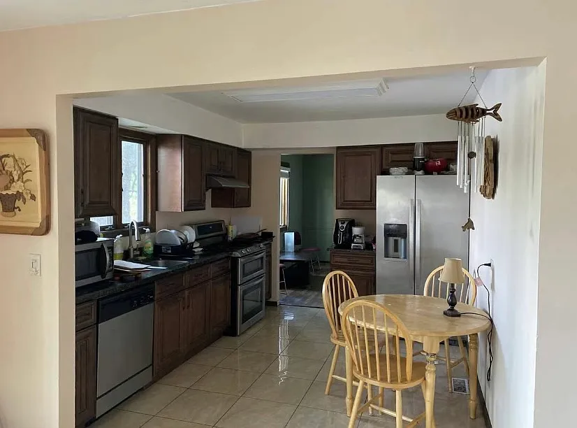 5S755 Malibu Ln — Photo 3