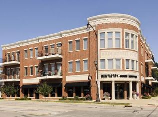 229 S Main St UNIT 2D, Lombard, IL 60148