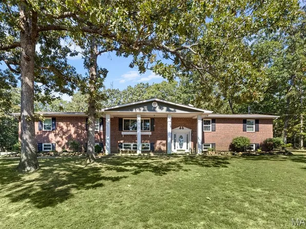 1466 Neff Rd, Saint Clair, MO 63077