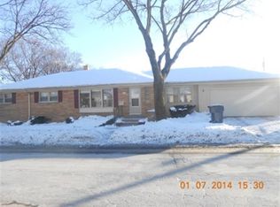 8707 W Fiebrantz Ave, Milwaukee, WI 53222