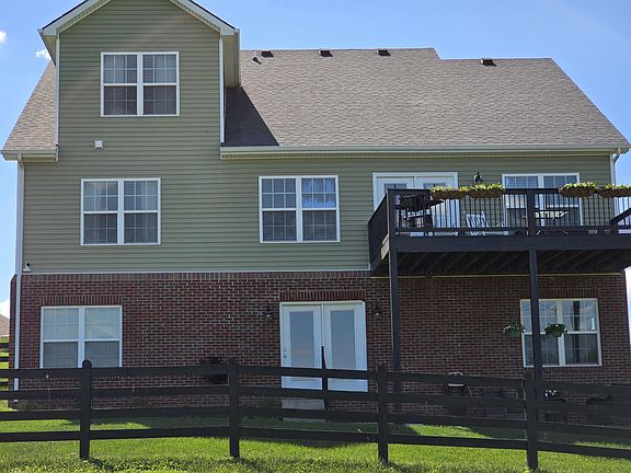2nd image of 504 Shelburne Way