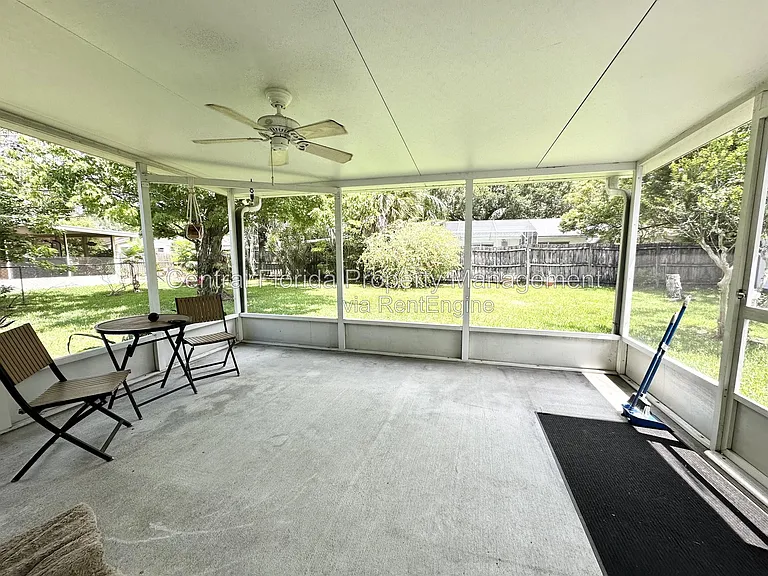 3137 Thistlehill Dr — Photo 17