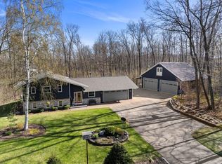 W6635 County Road F, Cascade, WI 53011