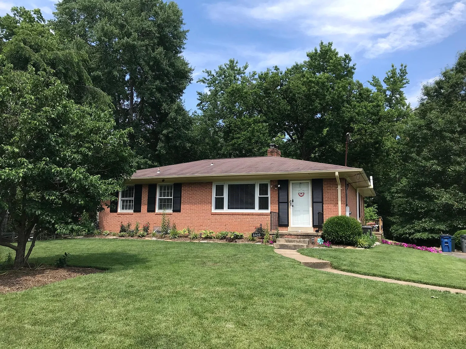 8409 Highland Ln photo 1