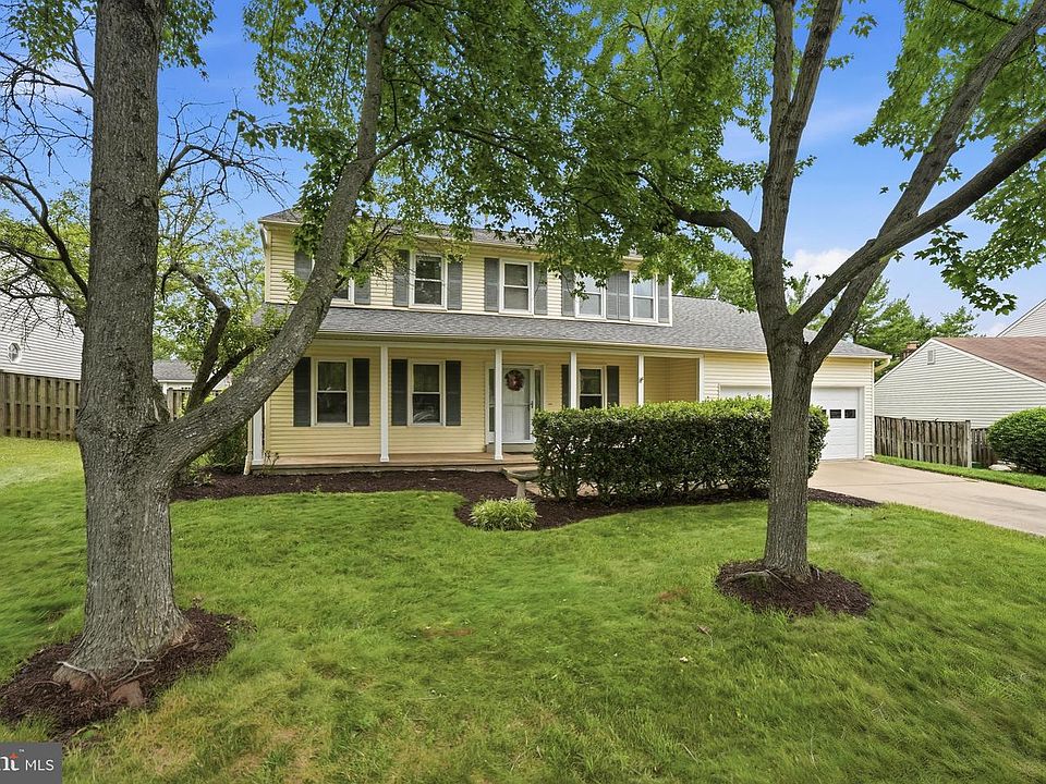 1st image of 8878 Sweetbriar St