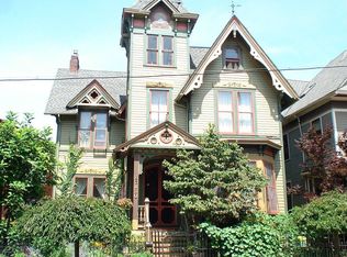 2830 Franklin Blvd, Cleveland, OH 44113