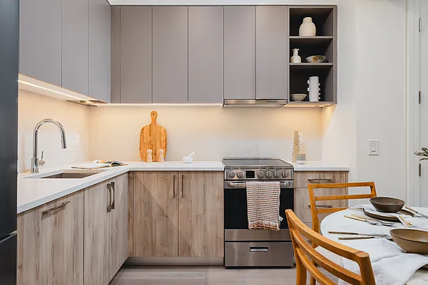 Rented by Nooklyn NYC LLC | media 8