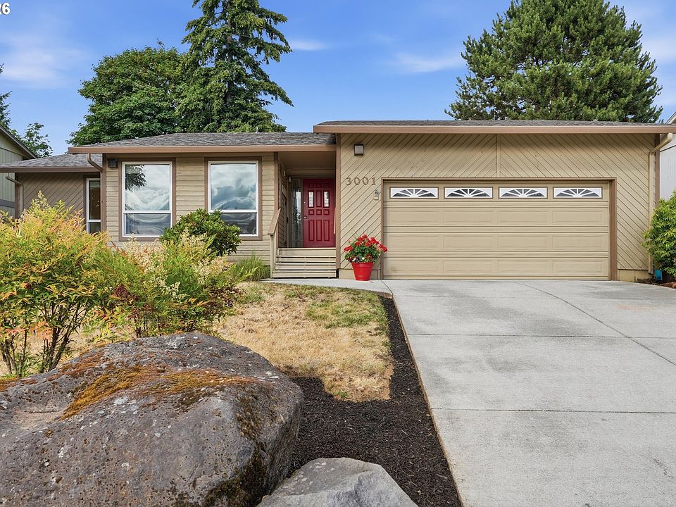 1st image of 3001 SE Blairmont Dr