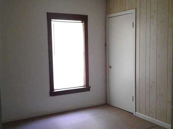 4th image of 1097 Idlebrook Dr