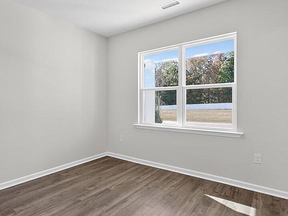 5th image of 505 Swift Creek Farm Ln