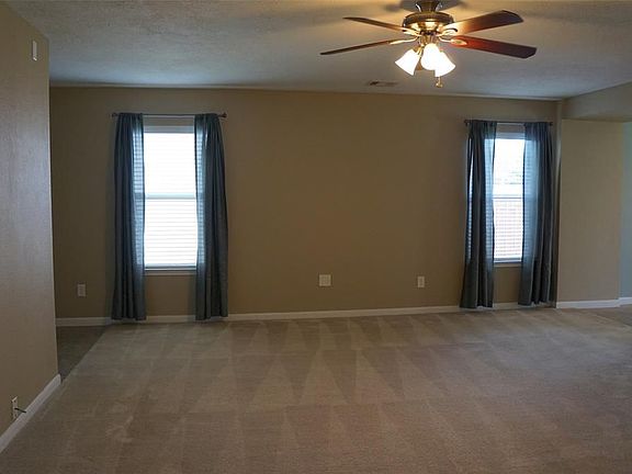 4th image of 15322 Boulder Hollow Ln