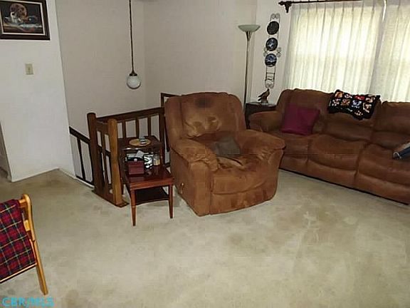 5th image of 3753 Danube Dr