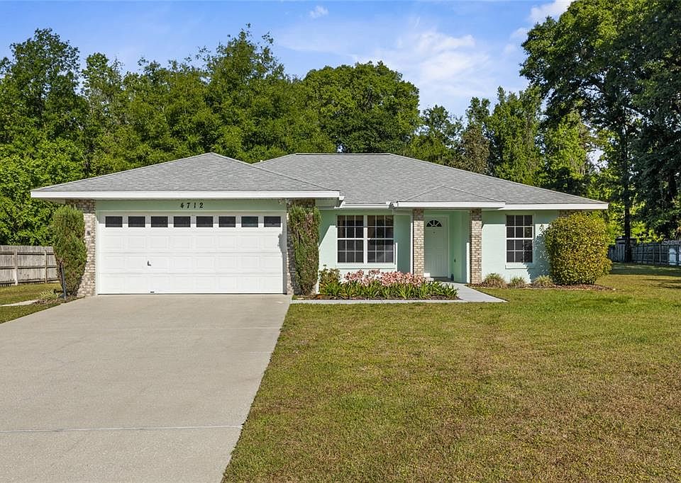 1st image of 4712 NW 104th Ln