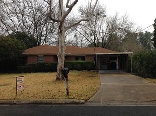 2709 Bois D Arc St, Huntsville, TX 77320