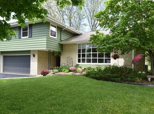 4242 Danbury Ln, Racine, WI 53403