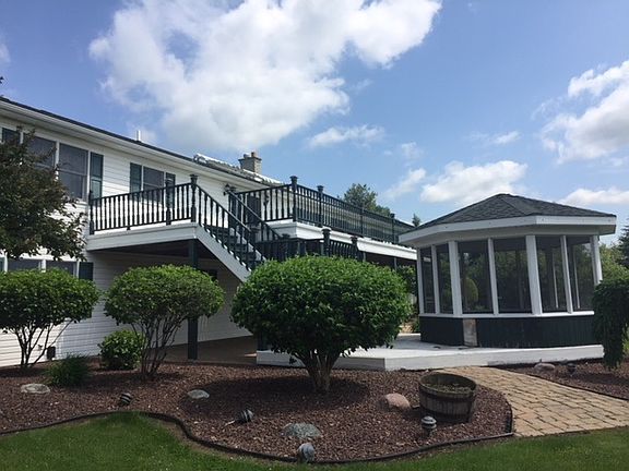 3rd image of 1 Green Dr