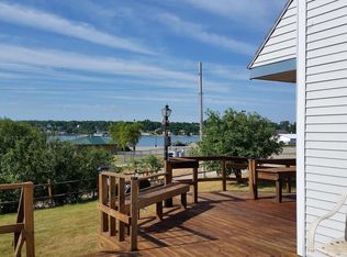 753 Robinson St, Saint Ignace, MI 49781