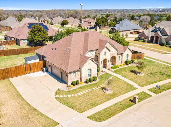 416 Montpelier Ln, Ovilla, TX 75154