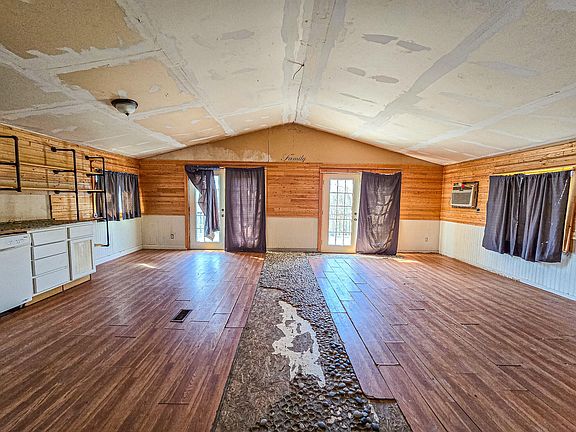 5th image of 21228 River View Road