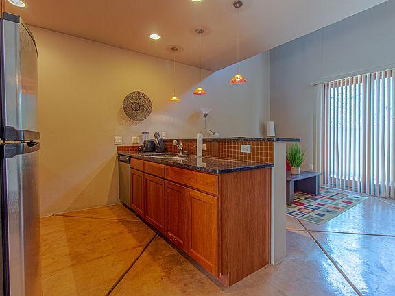 4th image of 428 S 4th Ave #3
