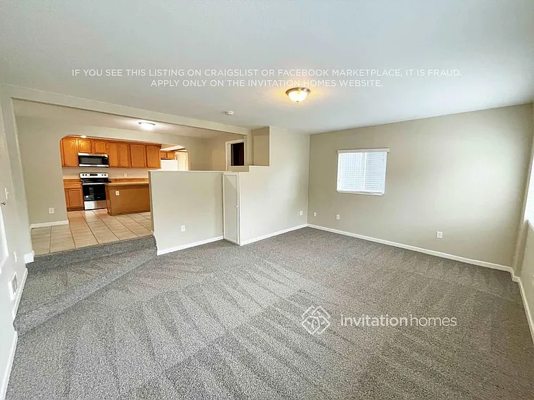 10311 D St E — Photo 5