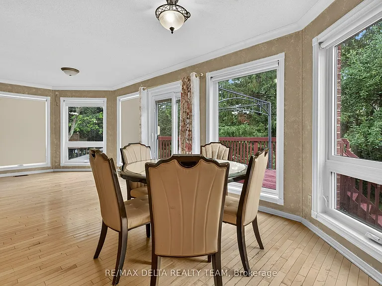 13 Sherk Cres — Photo 10