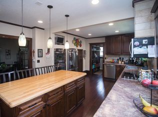 905 9th St S, Fargo, ND 58103