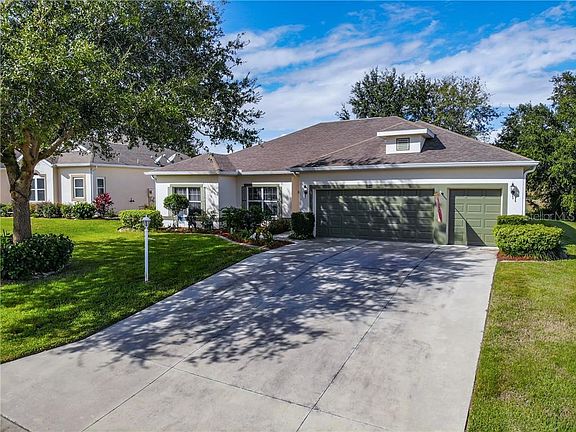 5th image of 5548 Belle Terre Dr