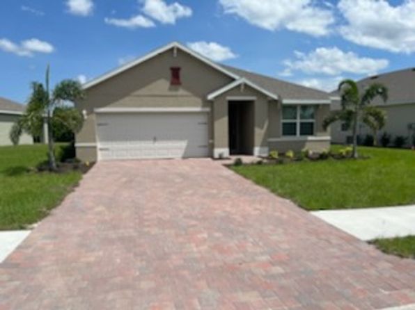 2549 Village Of Entrada St