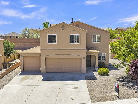4th image of 1536 San Pedro Rd NE