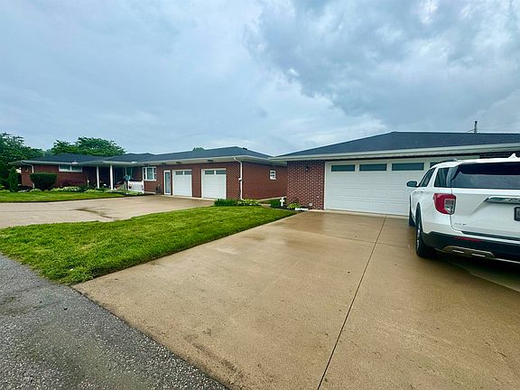 5th image of 122 Billie Joy Dr