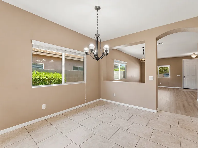 371 W Flame Tree Ave — Photo 19