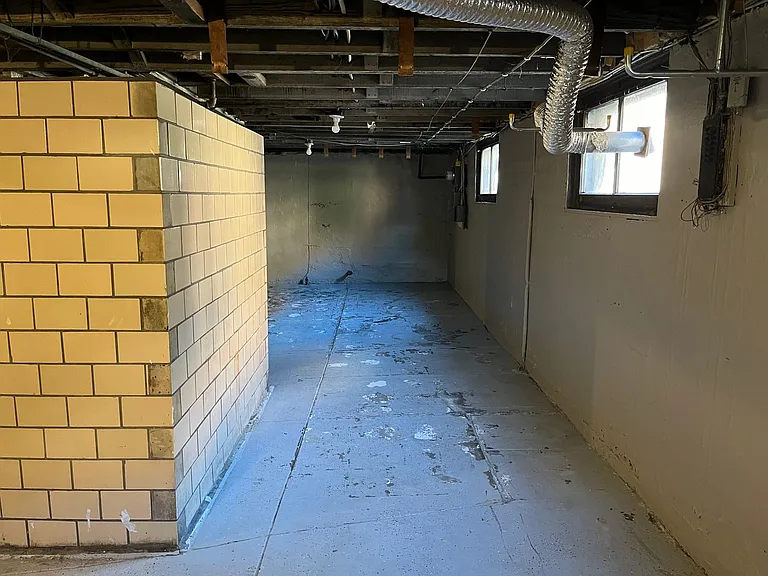2102 Maryland Ave — Photo 38