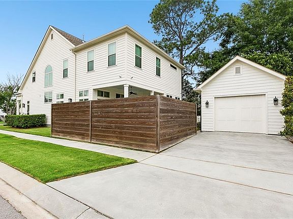 4th image of 1801 Ridgelake Dr