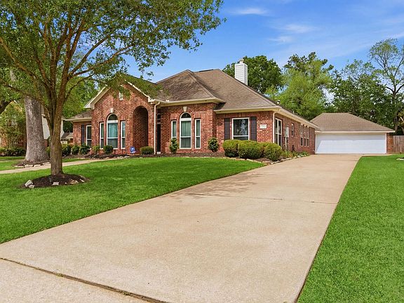 2nd image of 304 Melodywood Dr