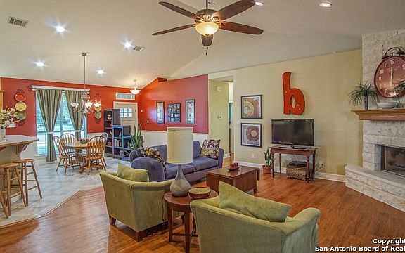 4th image of 368 Las Brisas Blvd