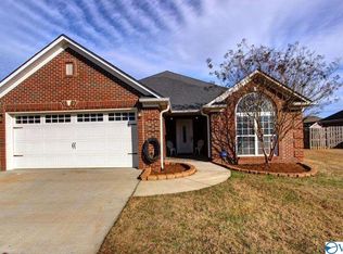 25726 Caldera Dr, Athens, AL 35613
