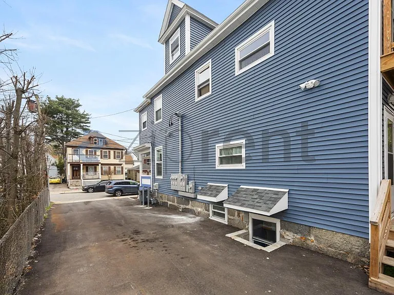 6 Monponset St #3 — Photo 23