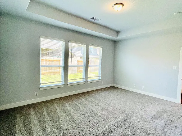 216 Catalina Cove Dr — Photo 22