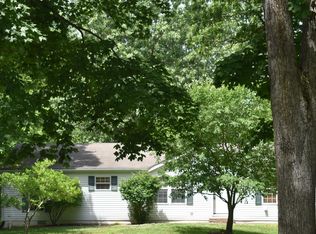 11721 N Silver Fork Hill Rd, Columbia, MO 65202