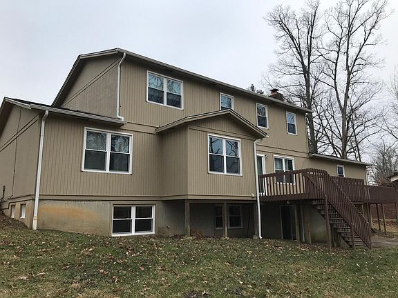 2nd image of 7930 Winterberry Pl
