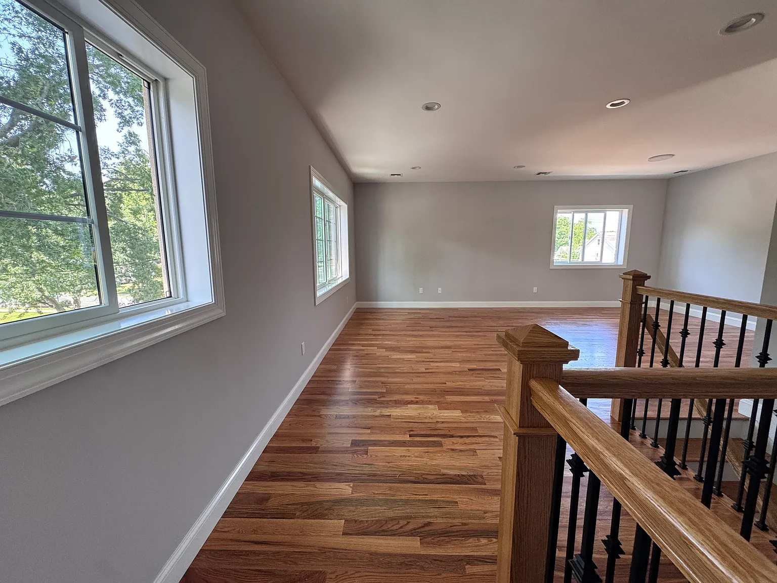 4 bed, 1500 sqft, $3,500 — Photo 2