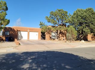 1312 Kentucky St SE, Albuquerque, NM 87108