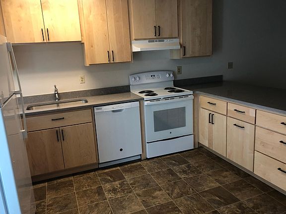 4th image of 500 NE Maiden Ln #5