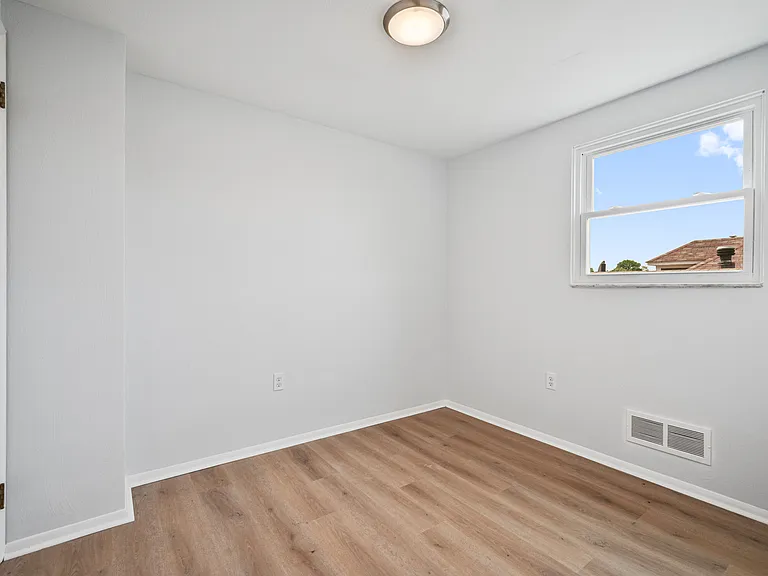 759 Gallion Ave — Photo 18