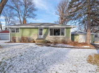 1512 16th St NW, New Brighton, MN 55112