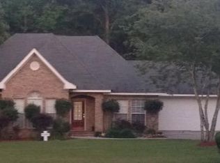 66 W Temple Rd, Petal, MS 39465