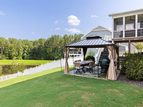 169 Hidden Bluff Dr, Chapel Hill, NC 27517