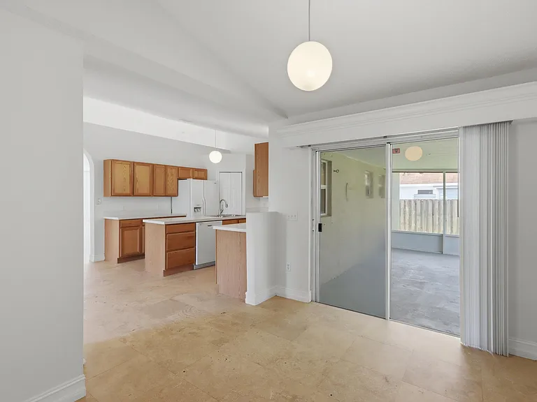 3124 SW Armucher St — Photo 21